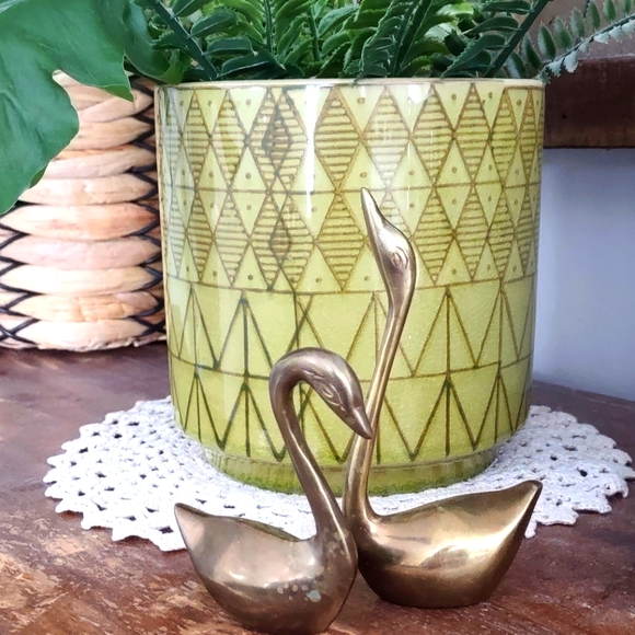Vintage Other - Mid Century Vintage Brass / Gold Swan Figures